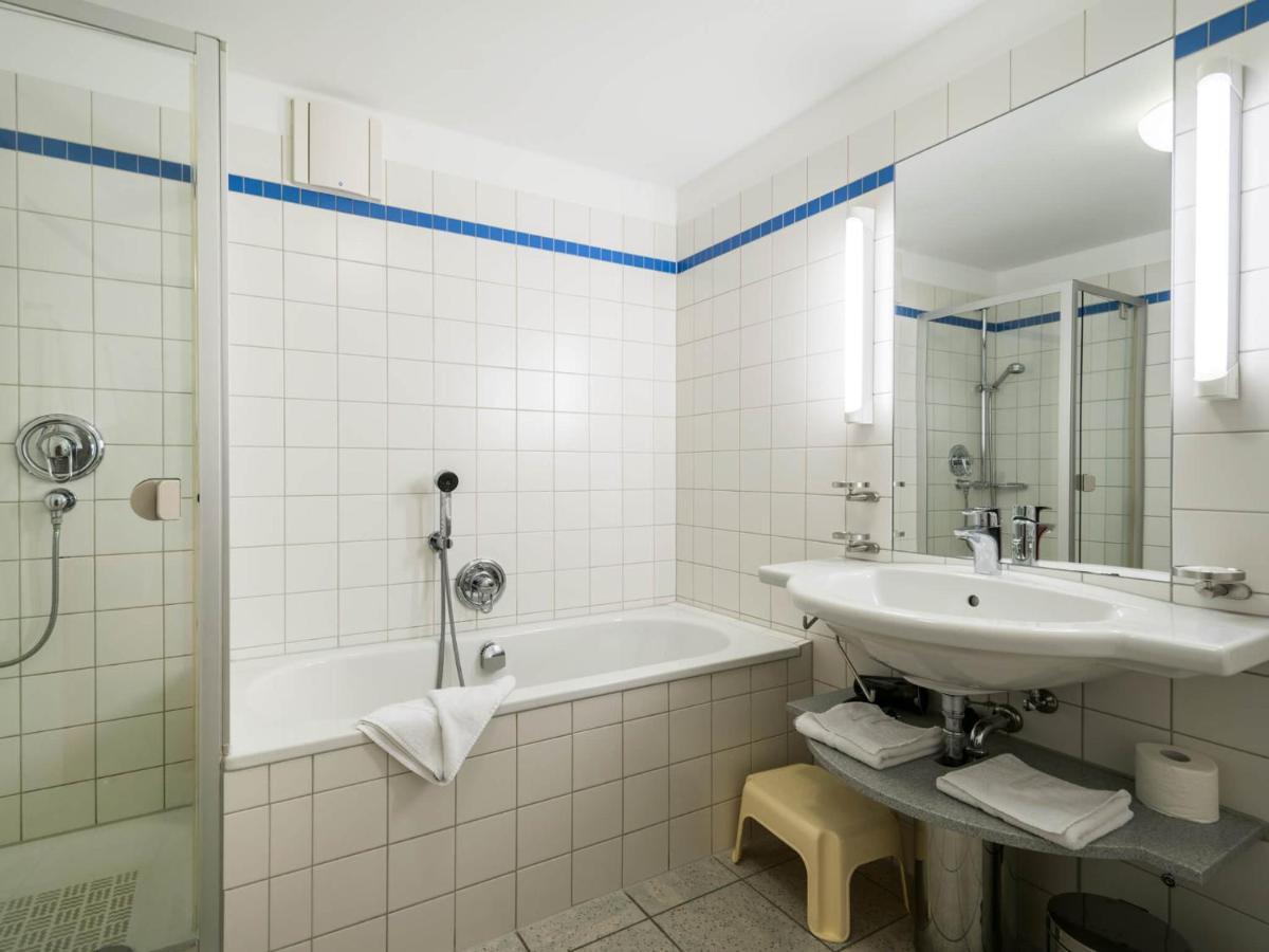 Kaiservillen - Mit 1 Schlafzimmer Und Balkon D121 * Heringsdorf (Usedom)