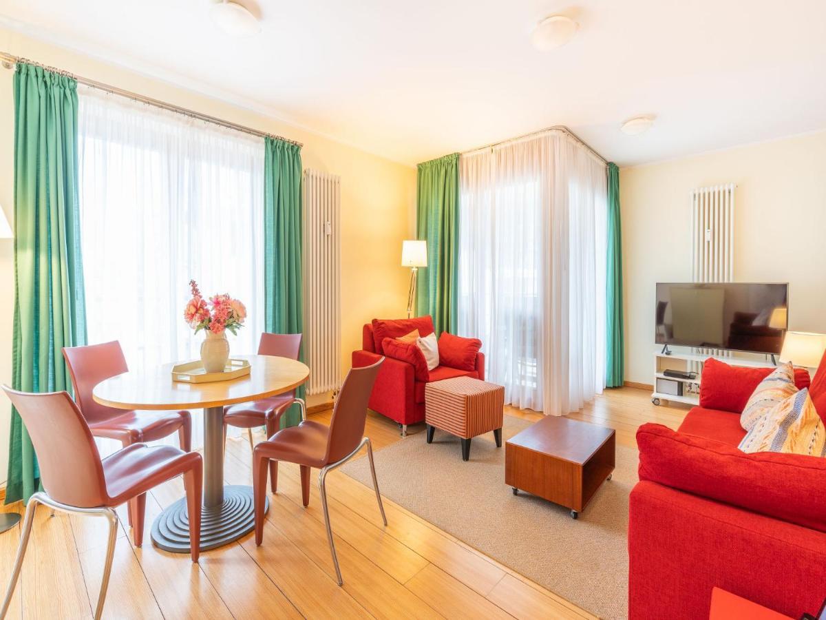 Kaiservillen - Mit 1 Schlafzimmer Und Balkon D121 Apartment